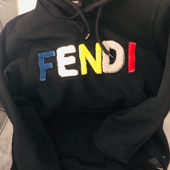 Fendi sweater - Picture 3 of 7